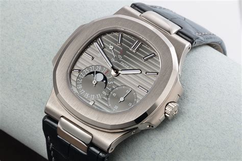 Patek Philippe nautilus 5712g 001